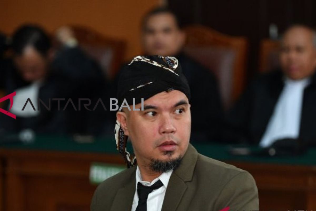 Jaksa tuntut Ahmad Dhani dua tahun penjara