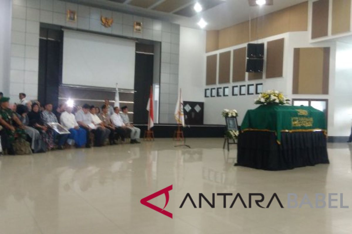 Dirut Timah serahkan jenazah karyawan kepada keluarga