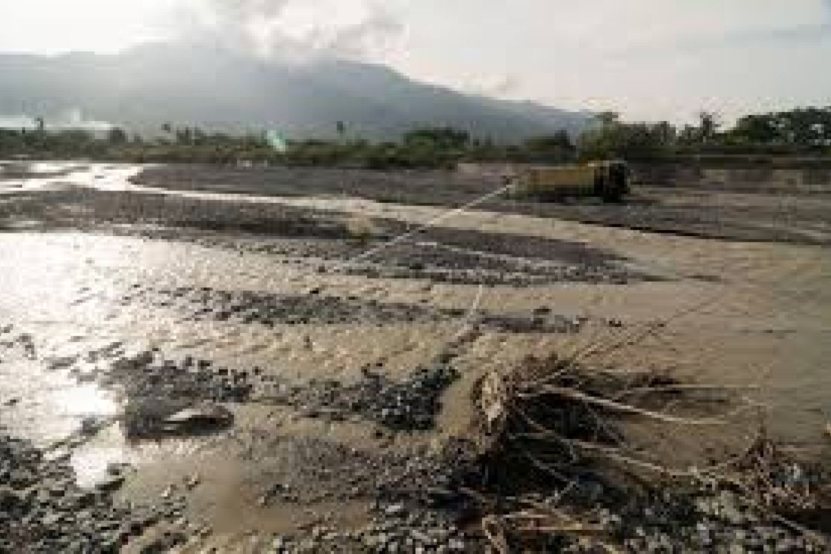 Pendangkalan sungai Mamuju butuh perhatian pemerintah