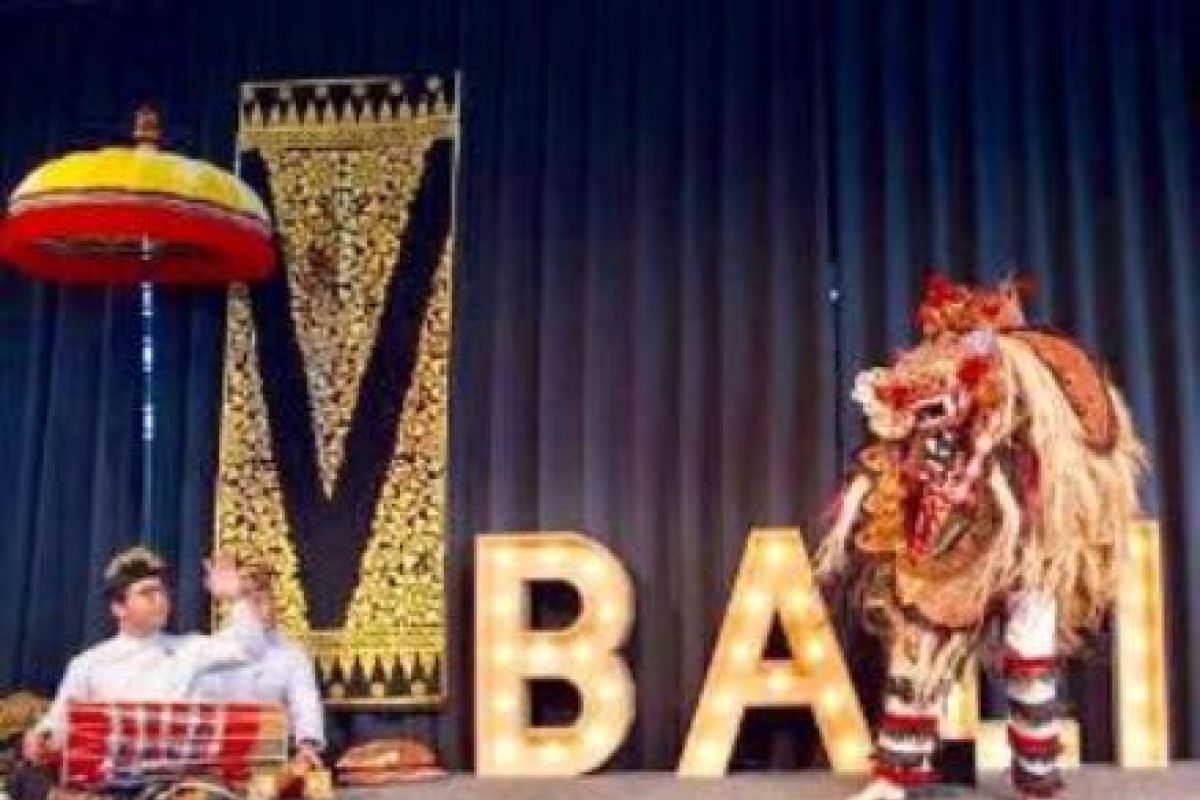 Aksi dubes dalam gelaran 'Bali Weekend' di Belanda