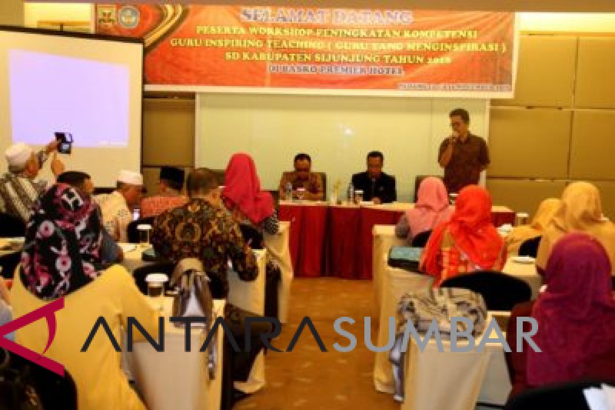 Workshop peningkatan kopetensi untuk guru SD digelar Disdik Sijunjung