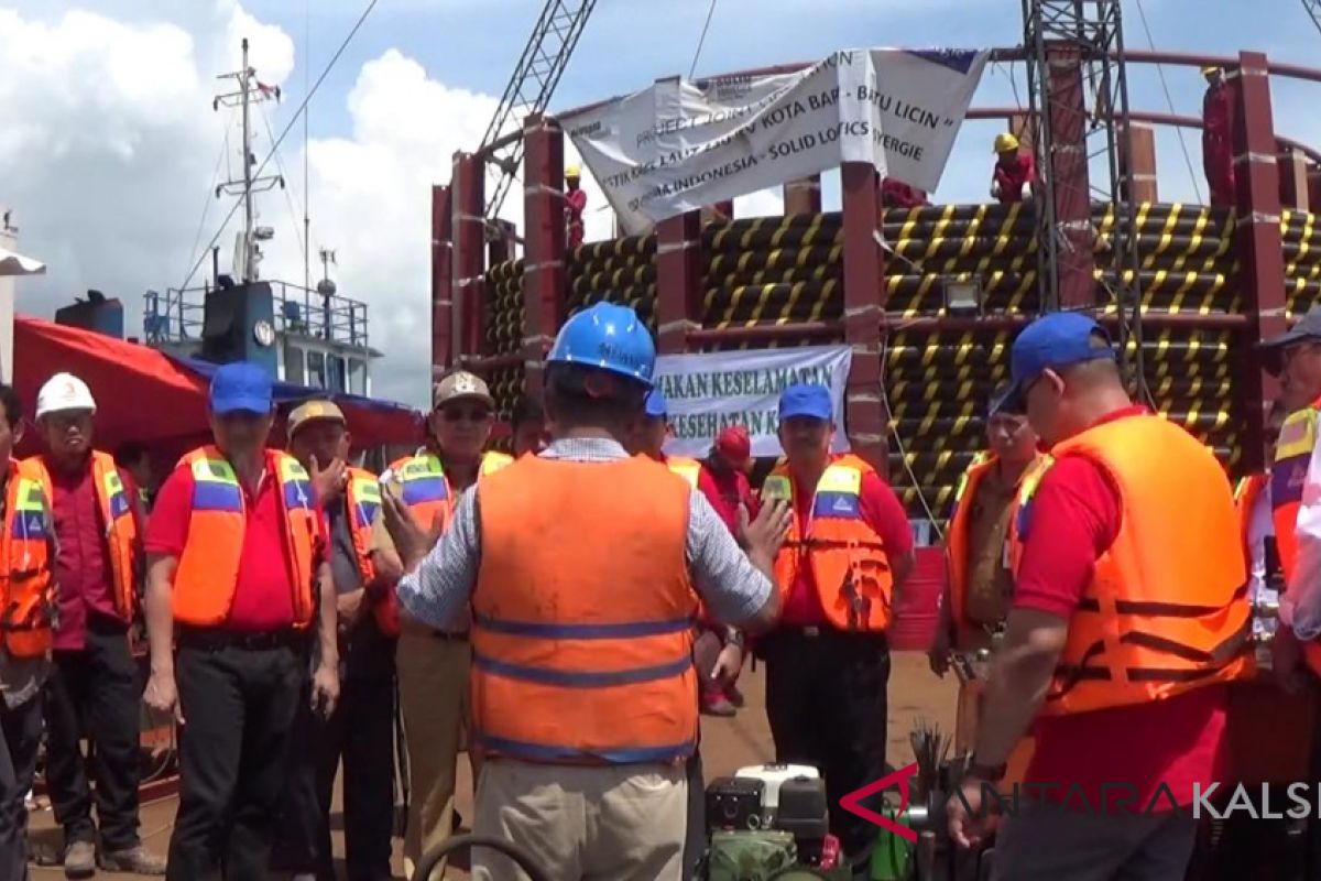 PLN builds sea cable to interconnect Kalimantan and Kotabaru