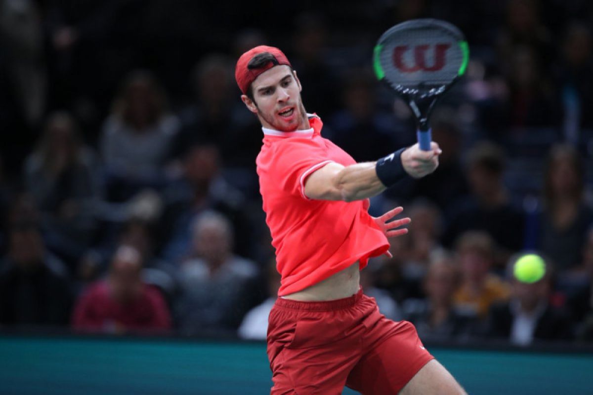 Tundukkan Djokovic, Khachanov juarai Paris Masters