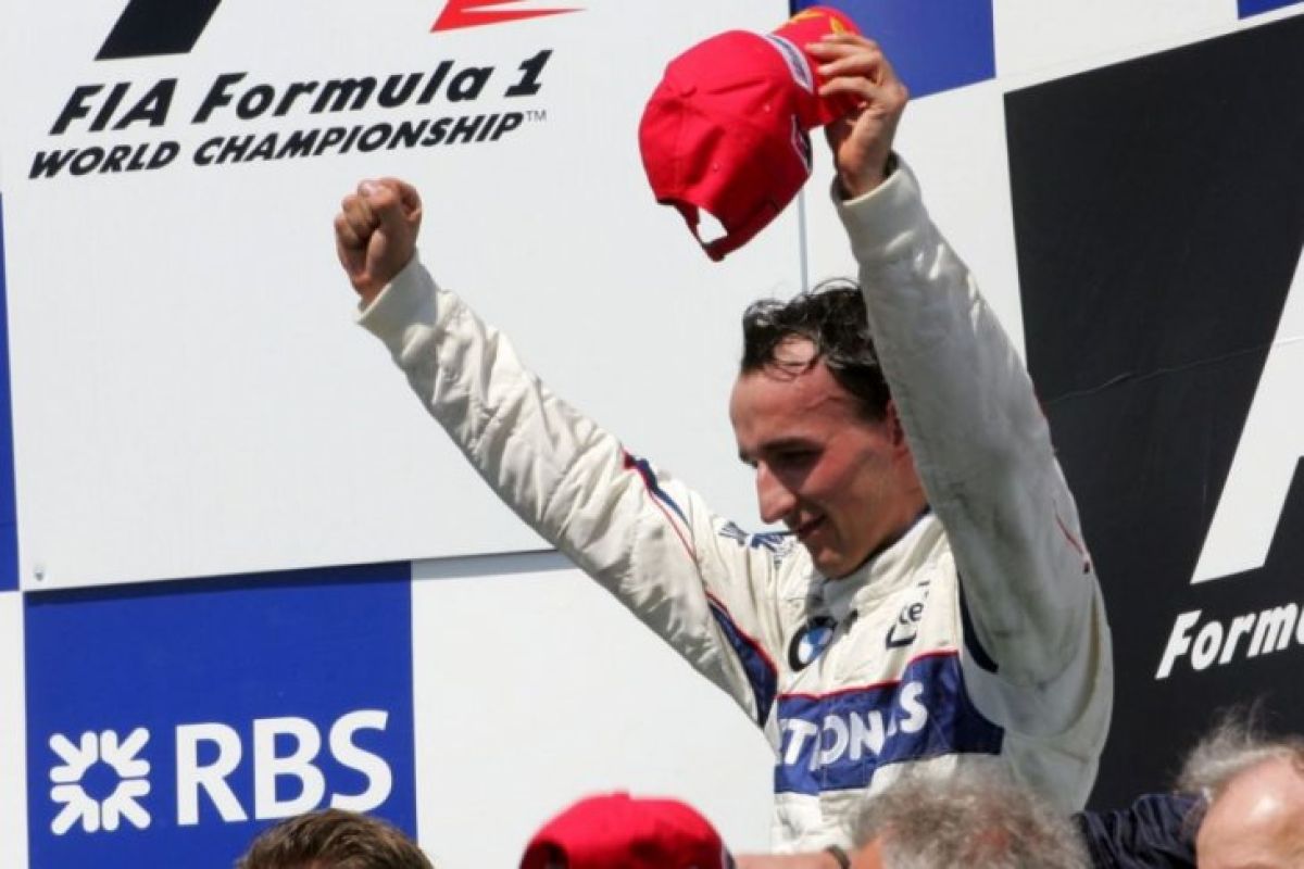 Robert Kubica akan kembali membalap di Formula 1 bersama Williams