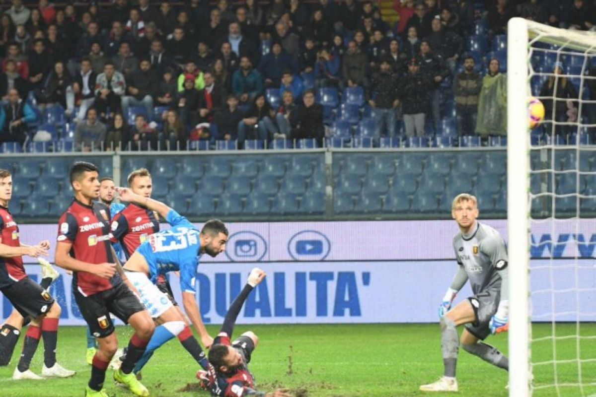 Sempat tertinggal, Napoli bangkit kalahkan Genoa 2-1