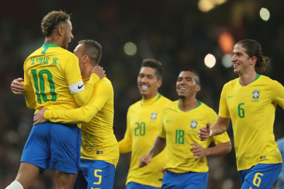 Penalti Neymar bawa Brazil taklukkan Uruguay