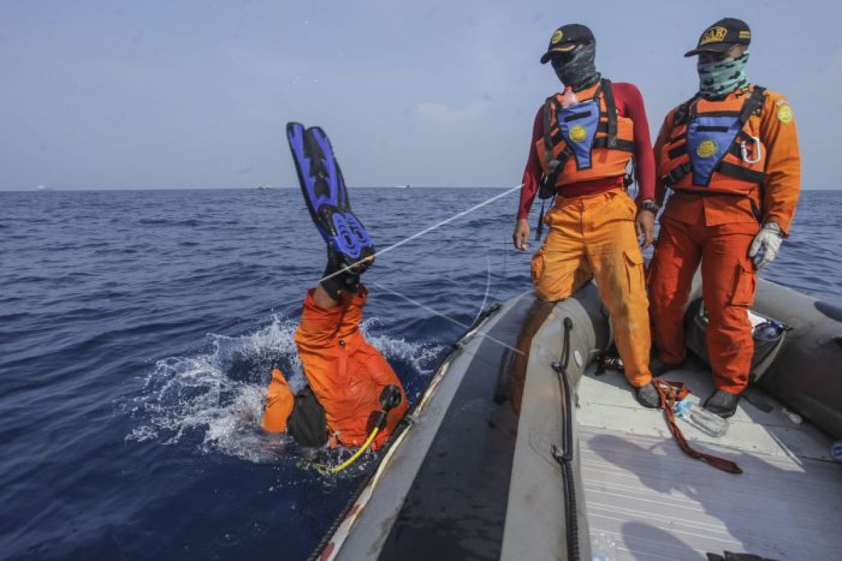 Hari Kelima, Ratusan Penyelam Diturunkan Evakuasi Lion Air