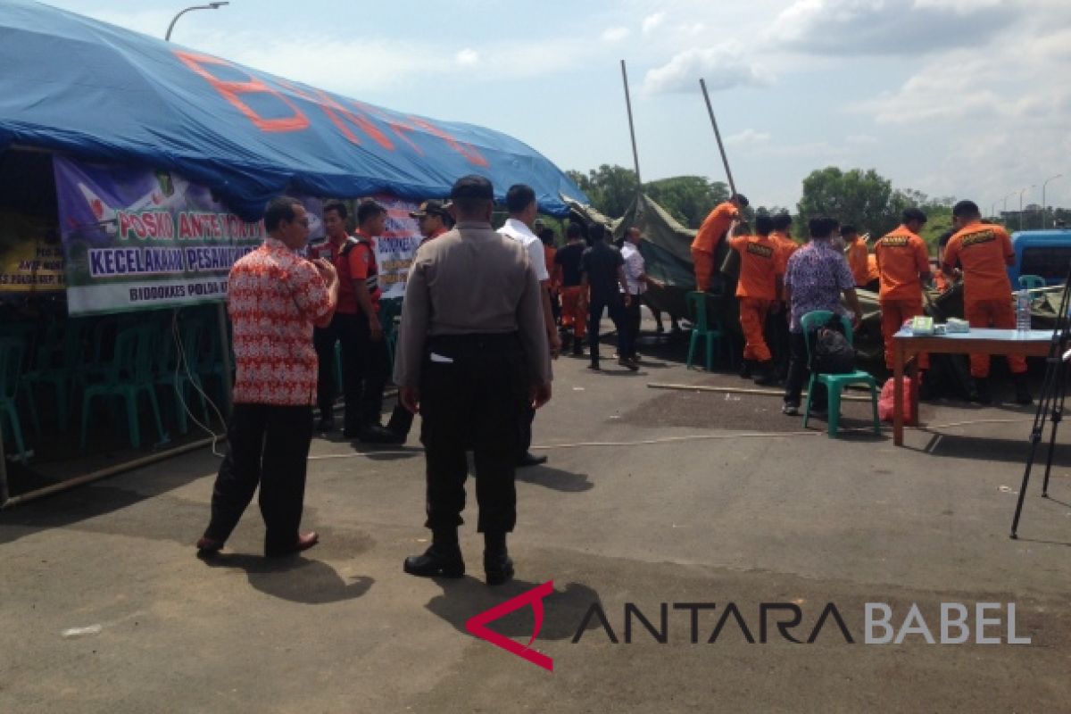 Posko Krisis Center di Bandara Depati Amir Pangkalpinang roboh (Video)