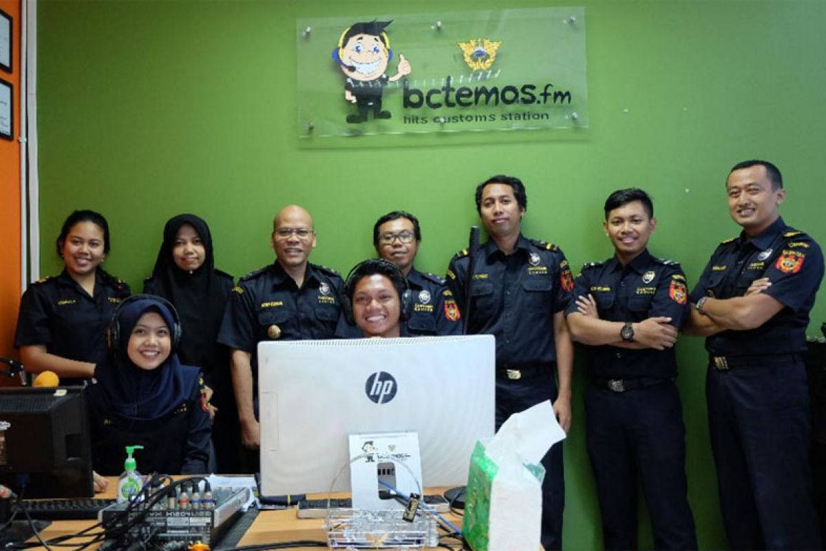 Bea Cukai Surakarta tertarik radio bctemas.fm