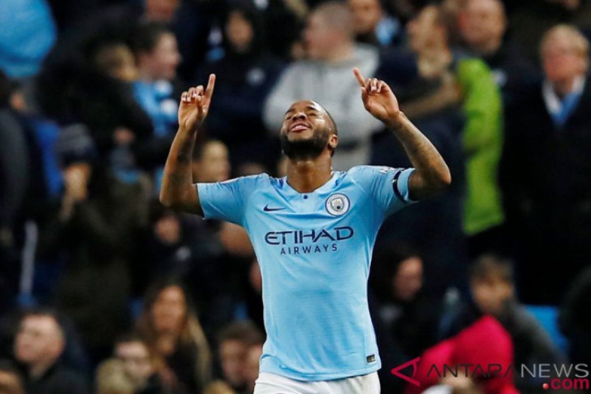 Raheem Sterling minta maaf karena sandiwara penalti