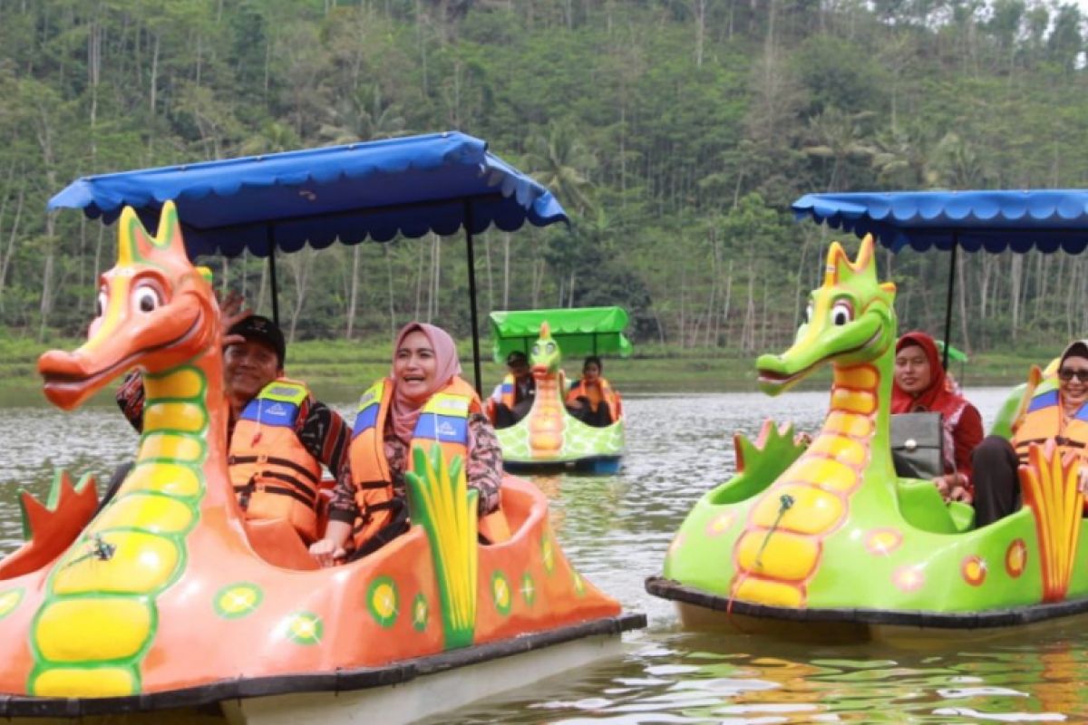 Pengelolaan Wisata Ranu Merah Probolinggo Diserahkan ke Pokdarwis