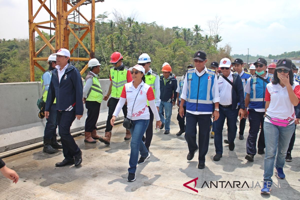 Rini: Jembatan Kenteng bangunan tertinggi Trans Jawa