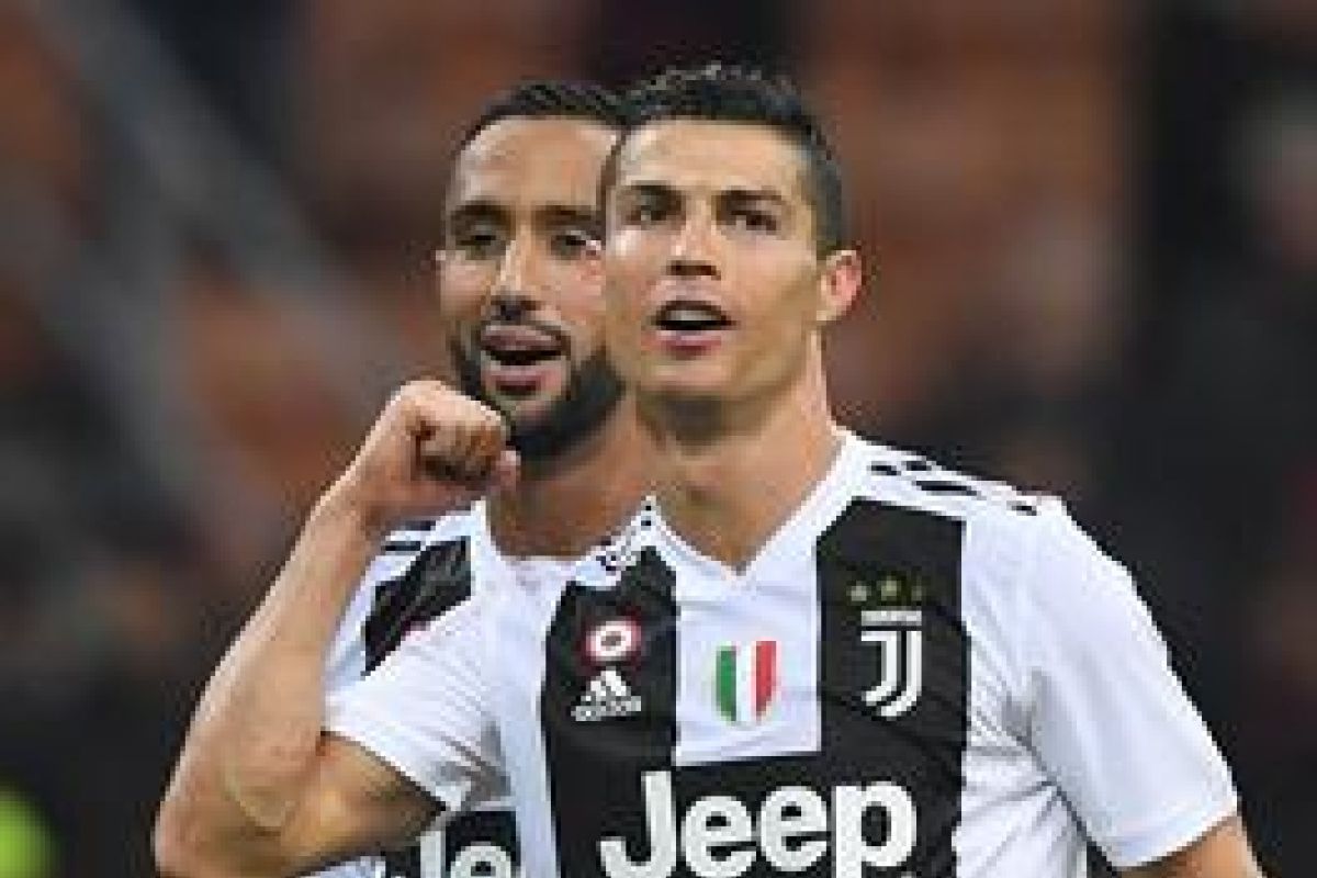 Gelar Ratu Instagram Selena Gomez Digeser Ronaldo