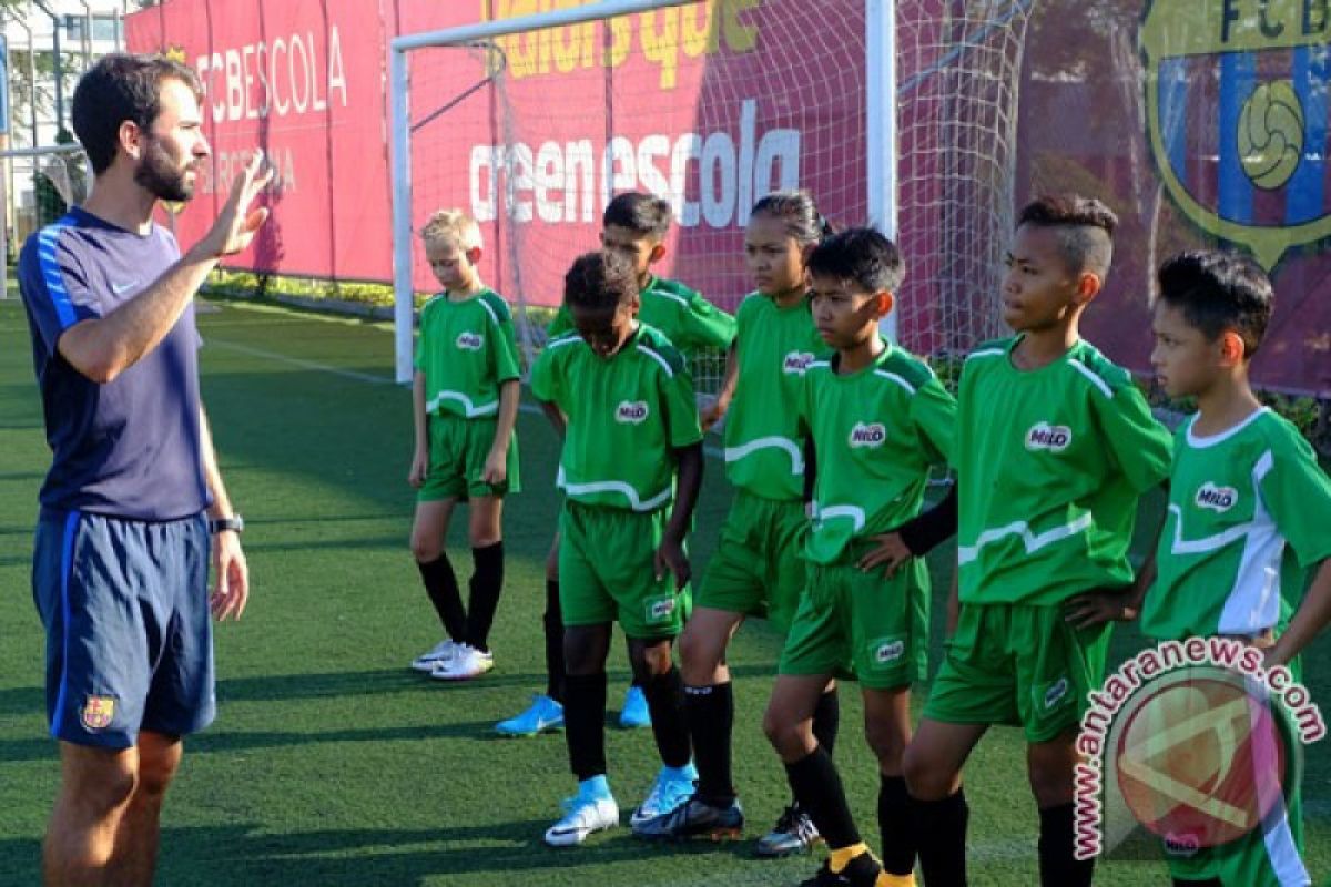 Siswa Indonesia berlatih di akademi sepak bola Juventus