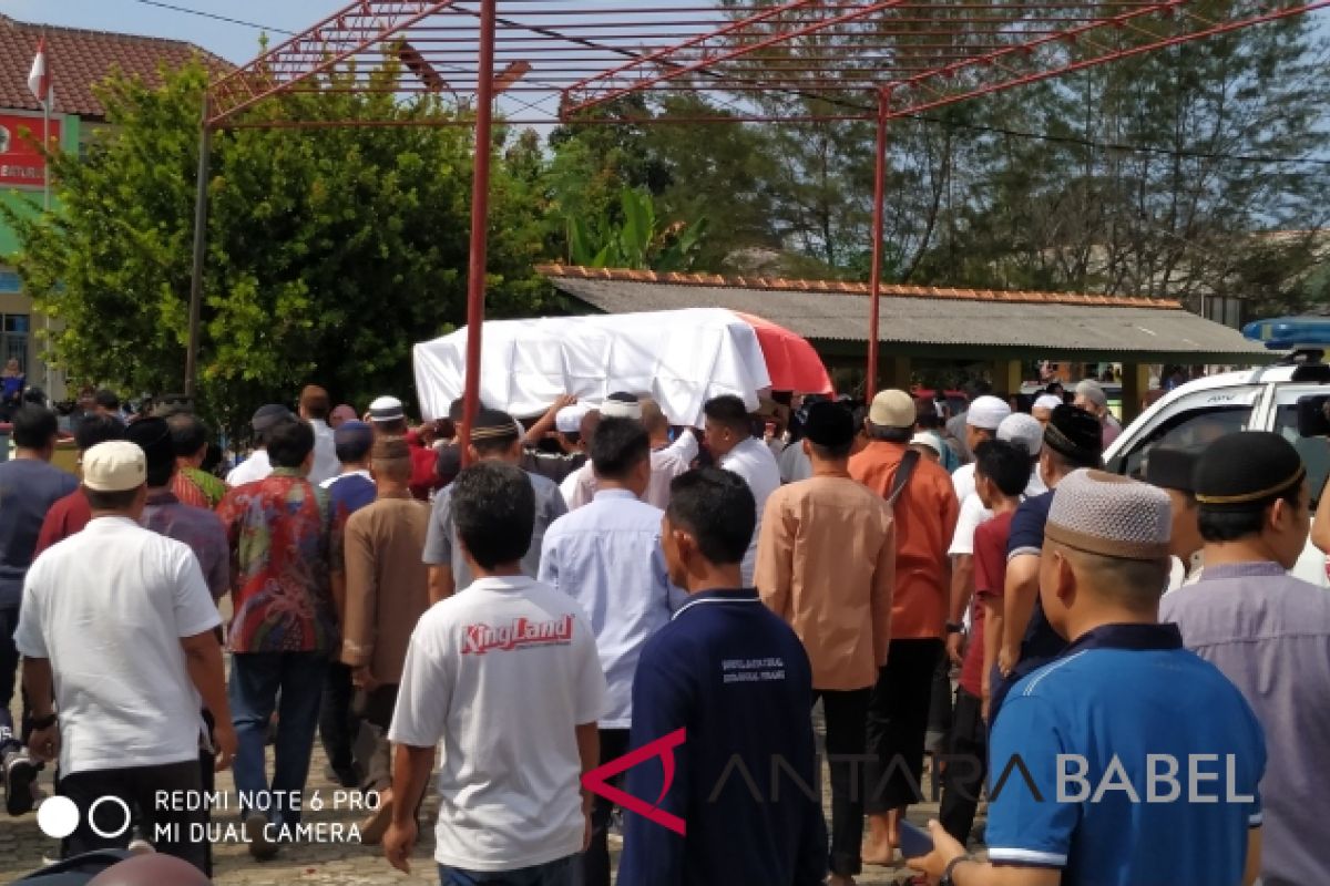 Jenazah staf DPRD Babel korban Lion Air dikebumikan pihak keluarga