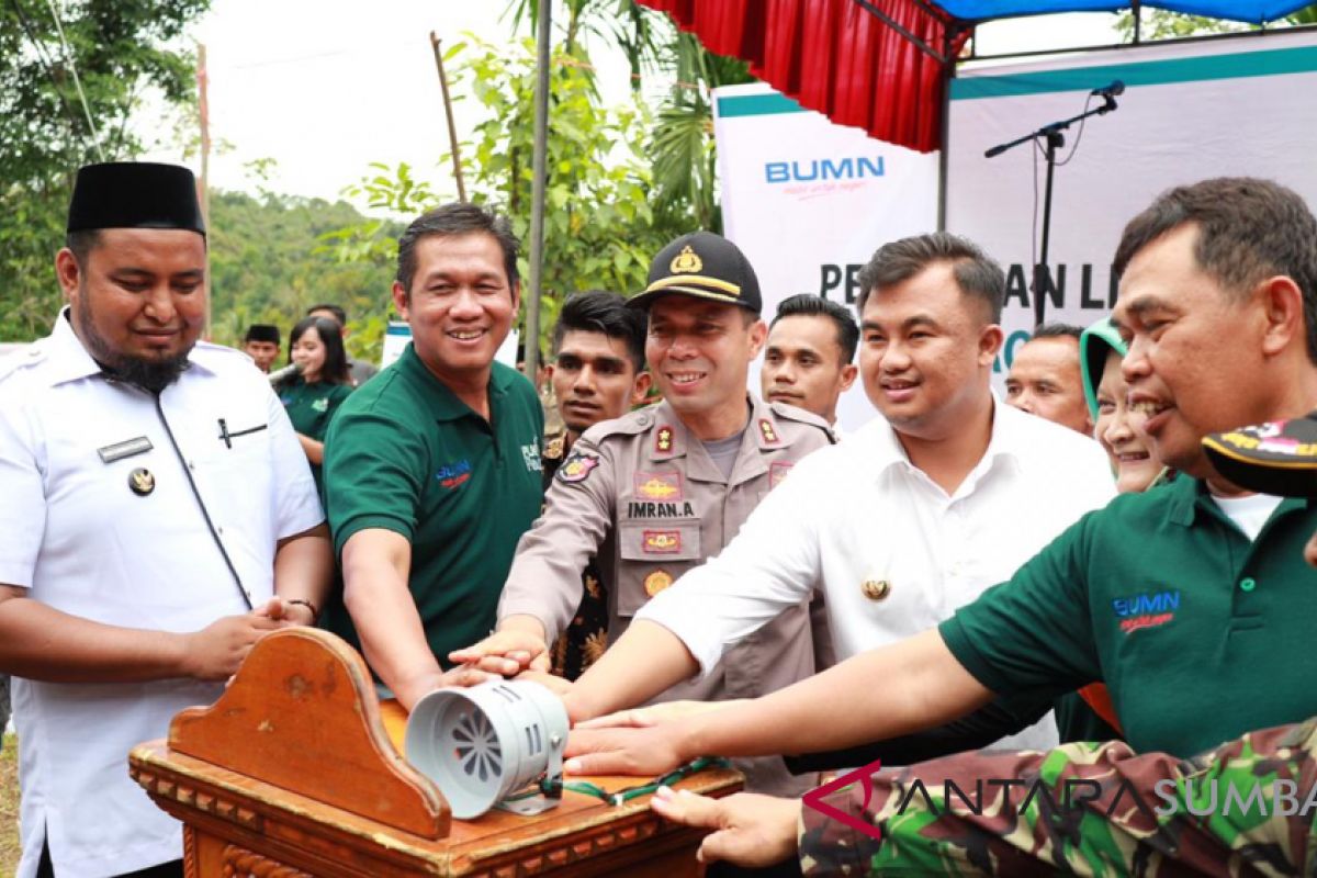 Menerobos rimba memberi cahaya, Lubuk Labu terang benderang