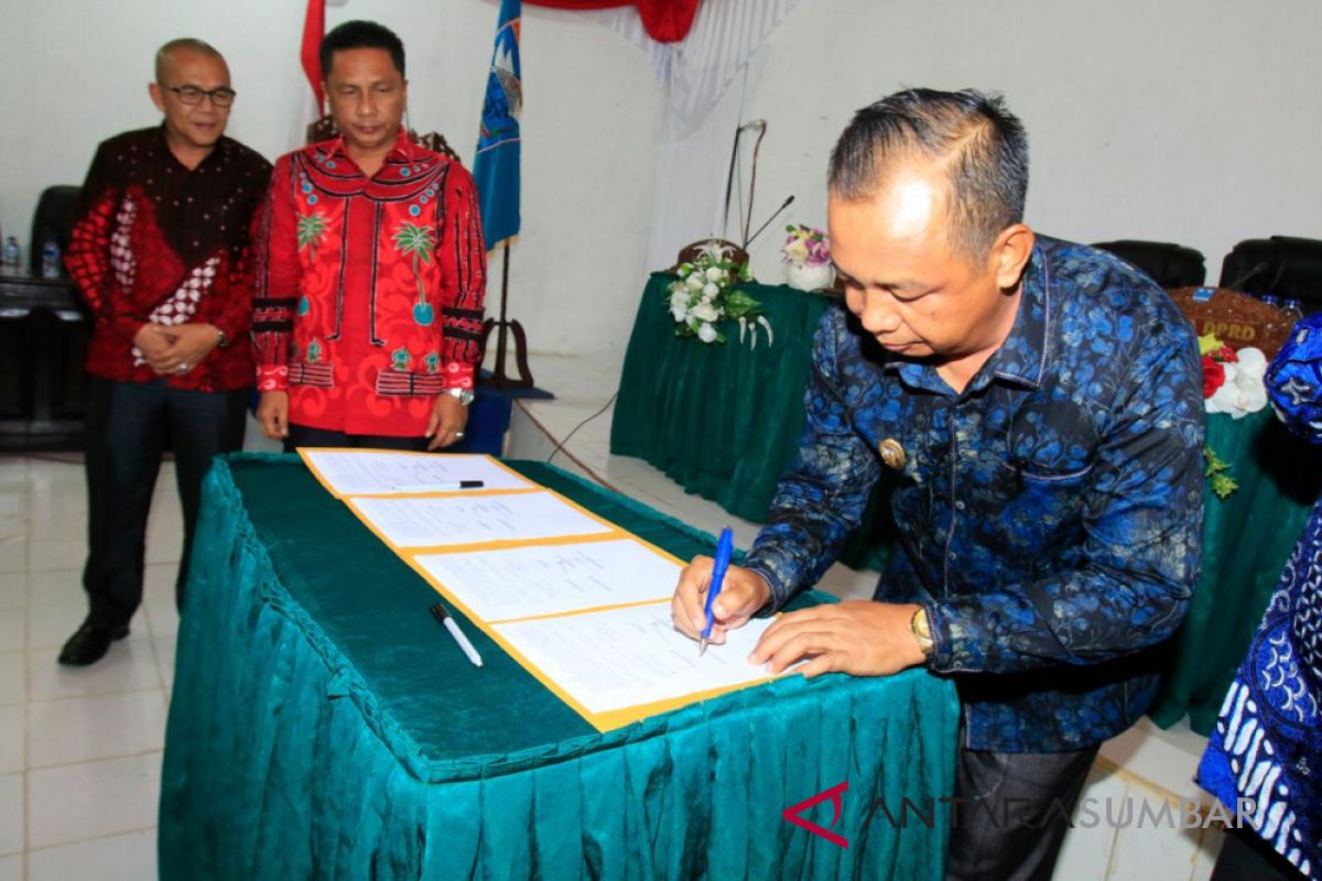 DPRD Kepulauan Mentawai sahkan APBD 2019