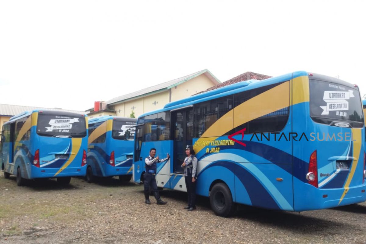 Pemkab Ogan Komering Ulu terima bantuan bus