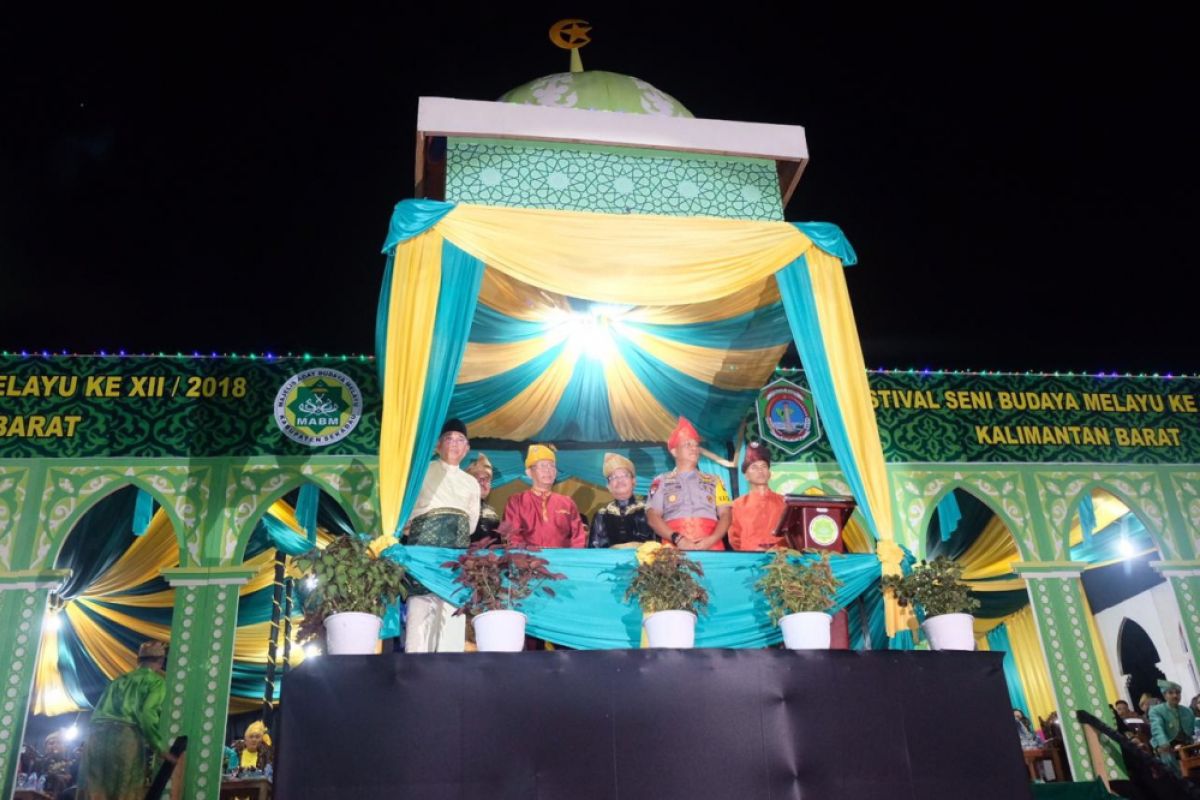 Gubernur Kalbar Sutarmidji buka festival seni budaya di Sekadau