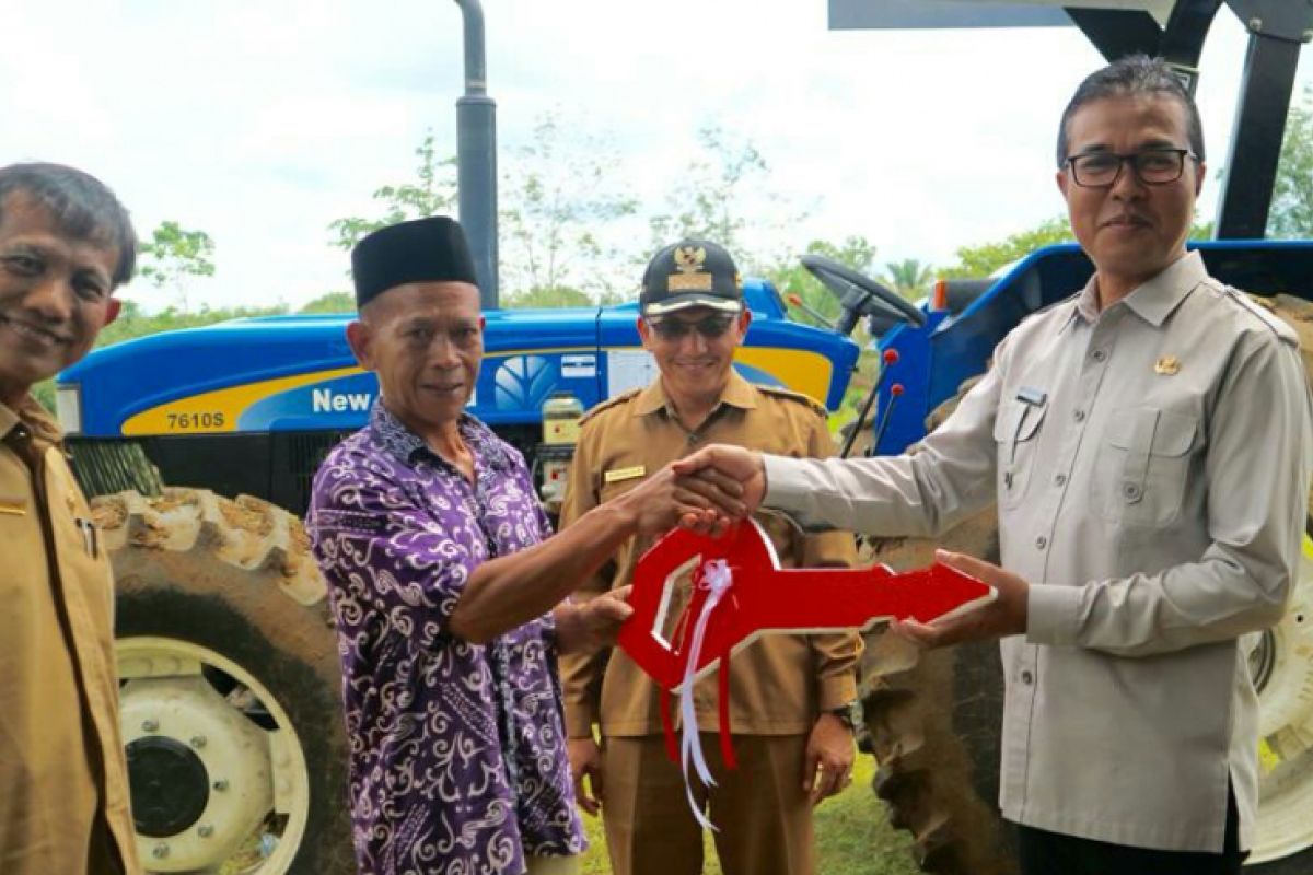 Wabup Solok Selatan resmikan kelompok ekonomi petani