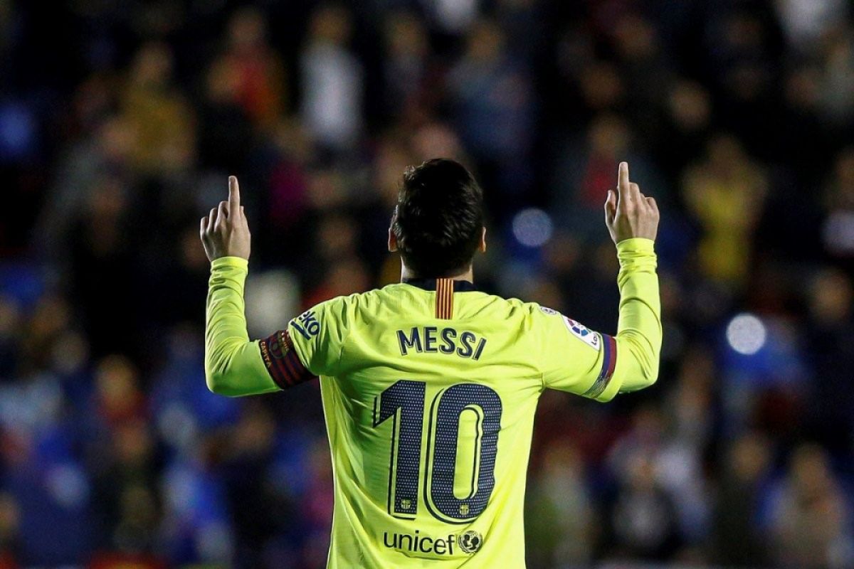 Messi Kemas Trigol Saat Barcelona Gasak Levante 5-0