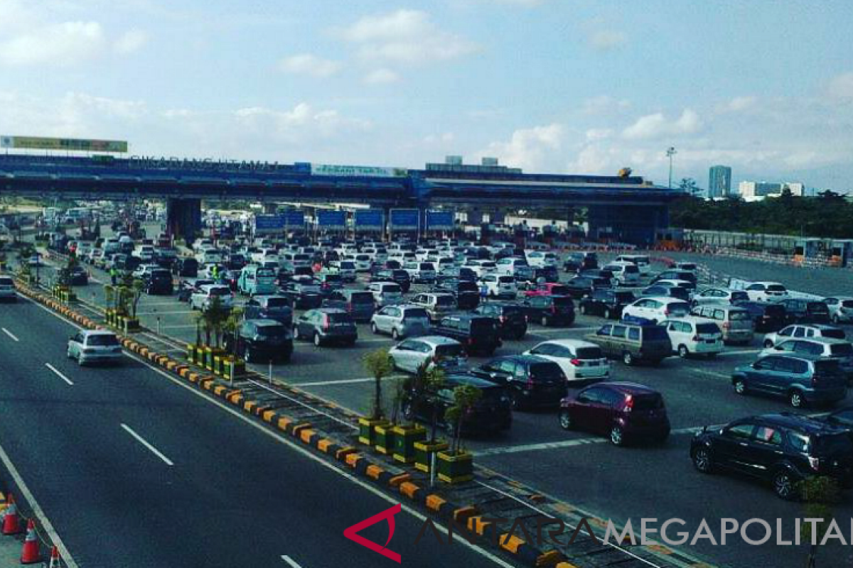 Pemberlakuan ganjil-genap langkah tepat mengurai kemacetan tol