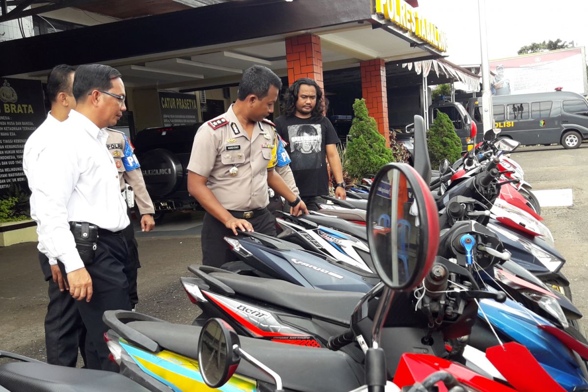 Polisi amankan dua penadah kendaraan bermotor curian