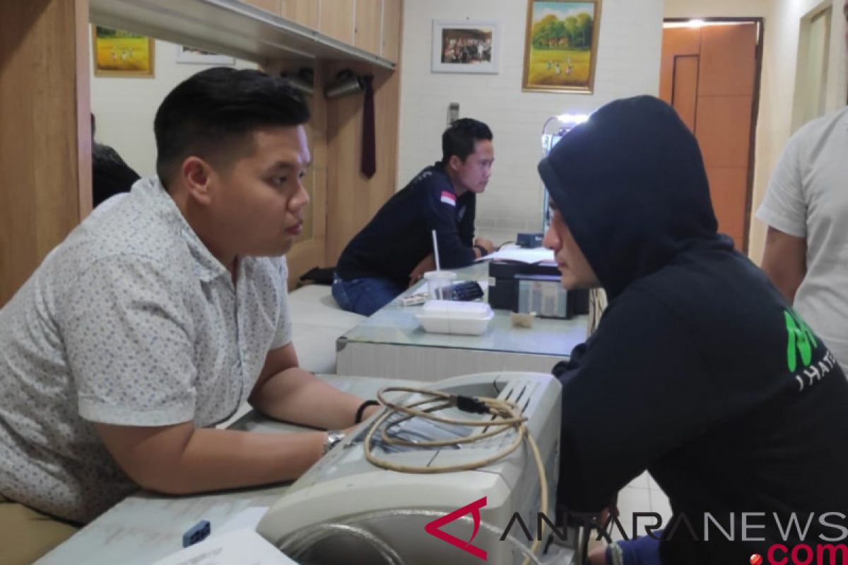 Polrestro Jakarta Barat ciduk artis Steve Emmanuel dugaan selundupkan narkoba