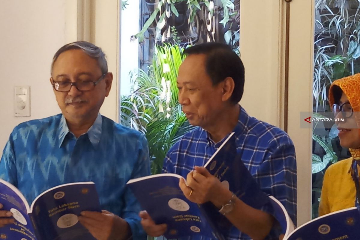 RSUD Dr Soetomo-Unair Terbitkan Buku Prosedur Penanganan Kembar Siam