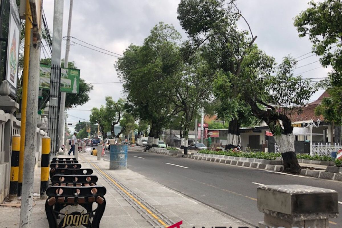 Pekerjaan revitalisasi pedestrian Kotabaru Yogyakarta segera rampung