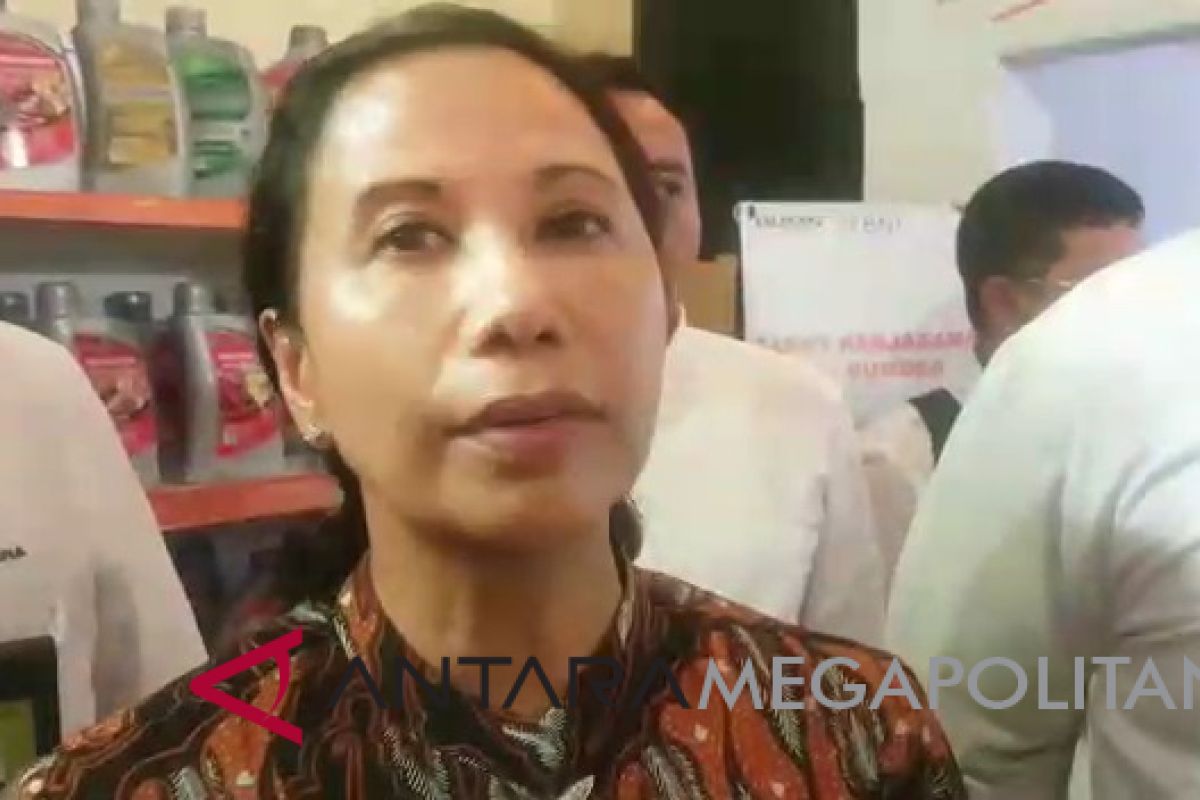 Rini minta masyarakat bantu percepatan pembangunan tol