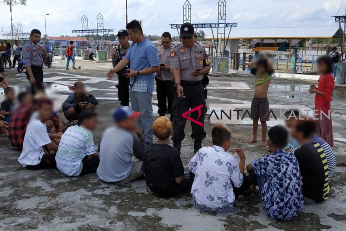 Aksi tawuran puluhan remaja di Palangka Raya digagalkan polisi