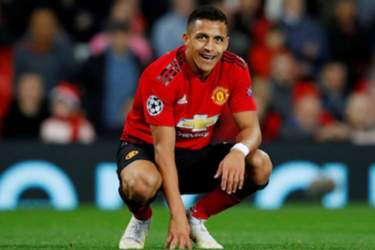 Alexis Sanchez berpeluang dimainkan lawan Bournemouth usai cedera hamstring