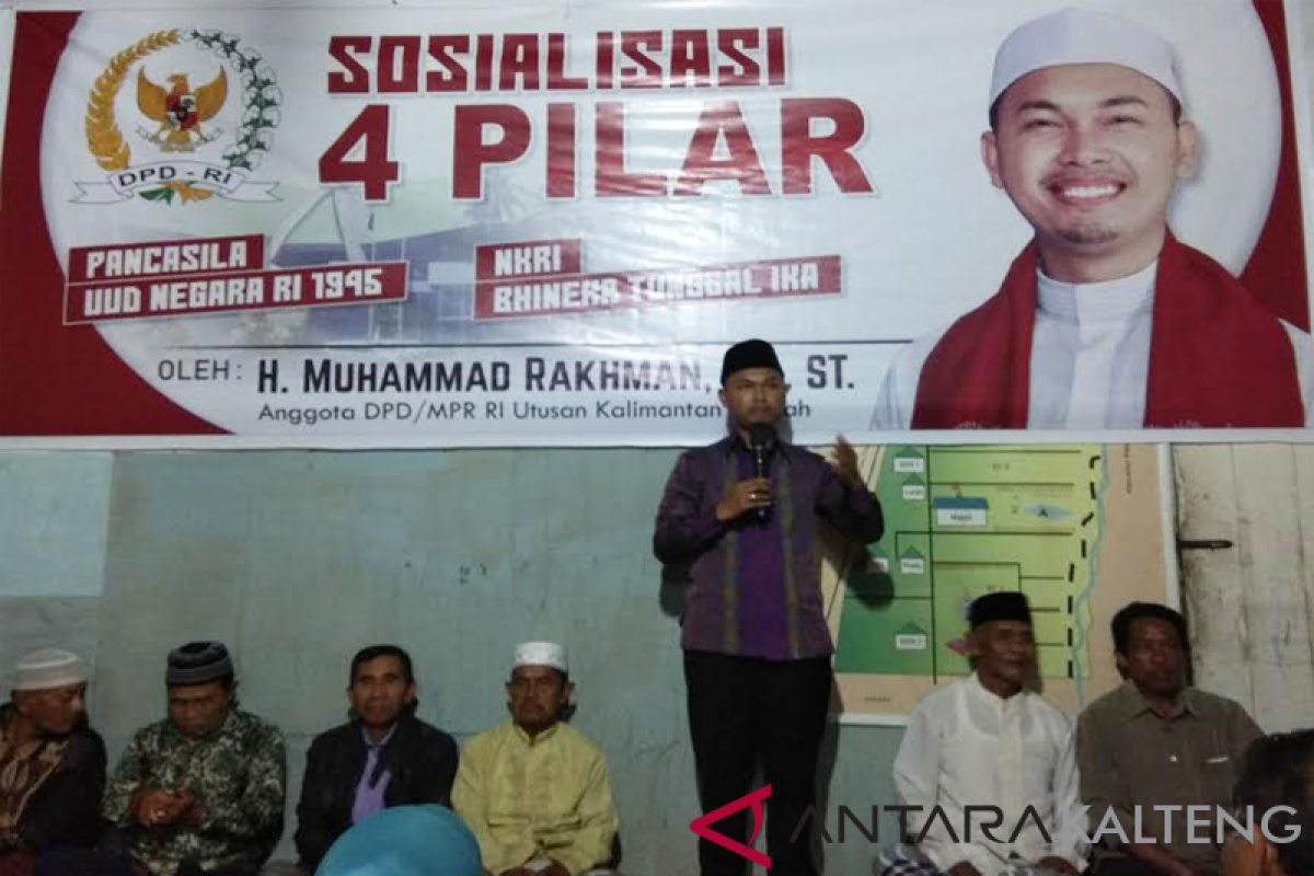 Anggota DPD RI gelar doa bersama dengan warga bantaran