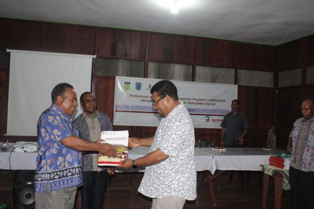 Pemkab Asmat terima laporan perbaikan layanan pendidikan-kesehatan