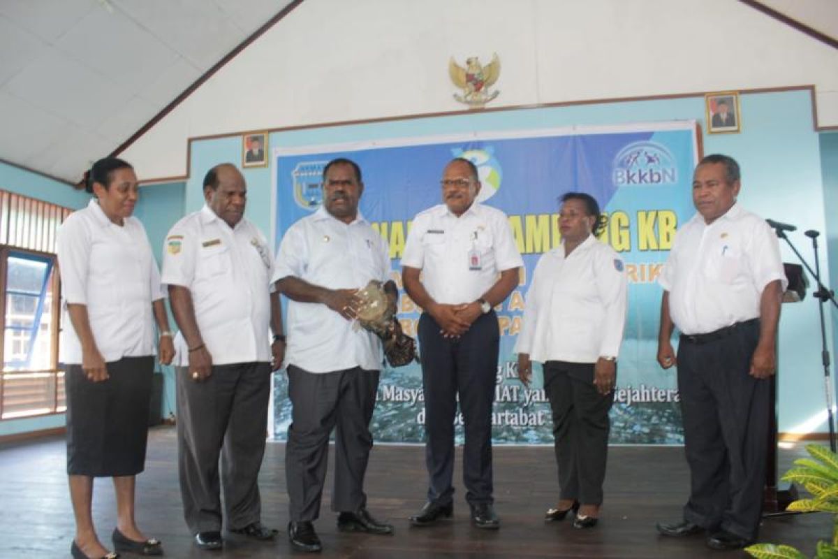 BKKBN Papua canangkan 19 desa KB di Asmat