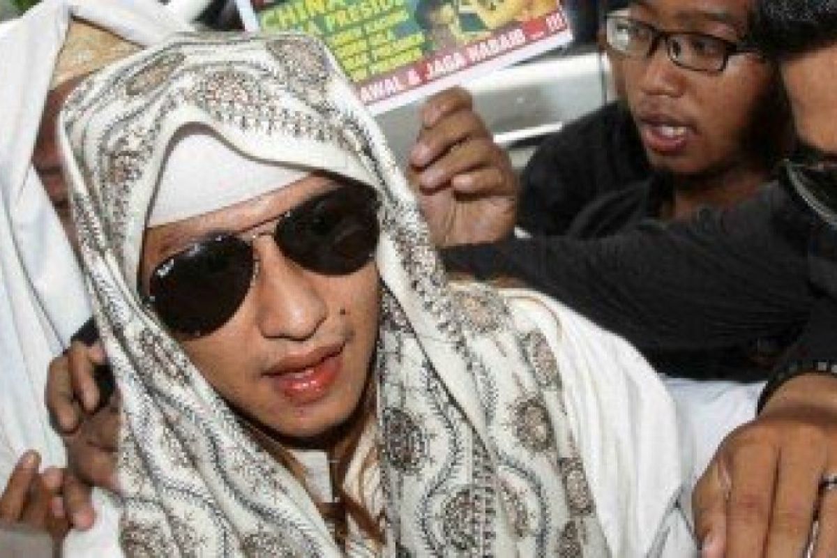 Bahar bin Smith ditetapkan jadi tersangka