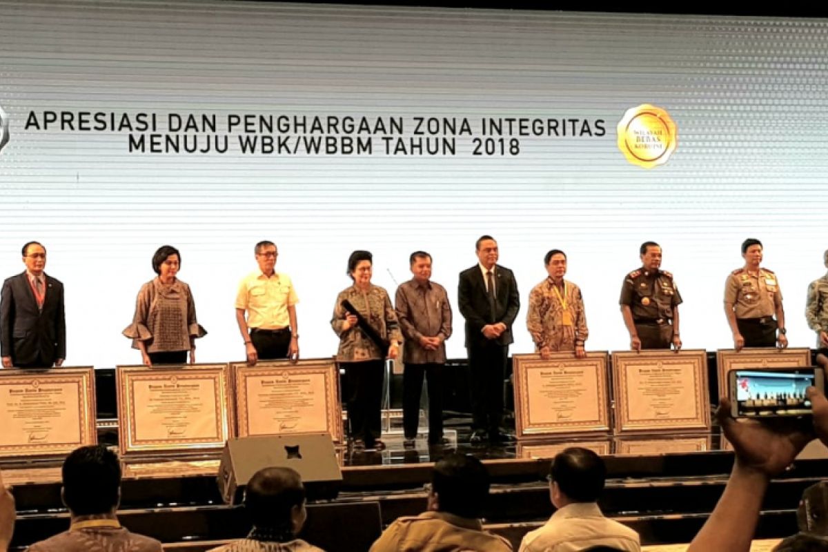 Kotim raih penghargaan zona integritas bebas korupsi