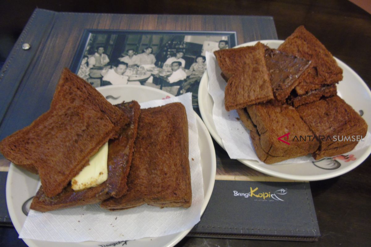 Paduan kenikmatan Melacca Portuguese Toast dan Lemon Grass Bangi Kopi