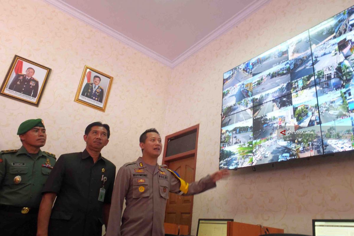 Polres Jember Tambah Belasan CCTV Jelang Natal dan Tahun Baru (Video)