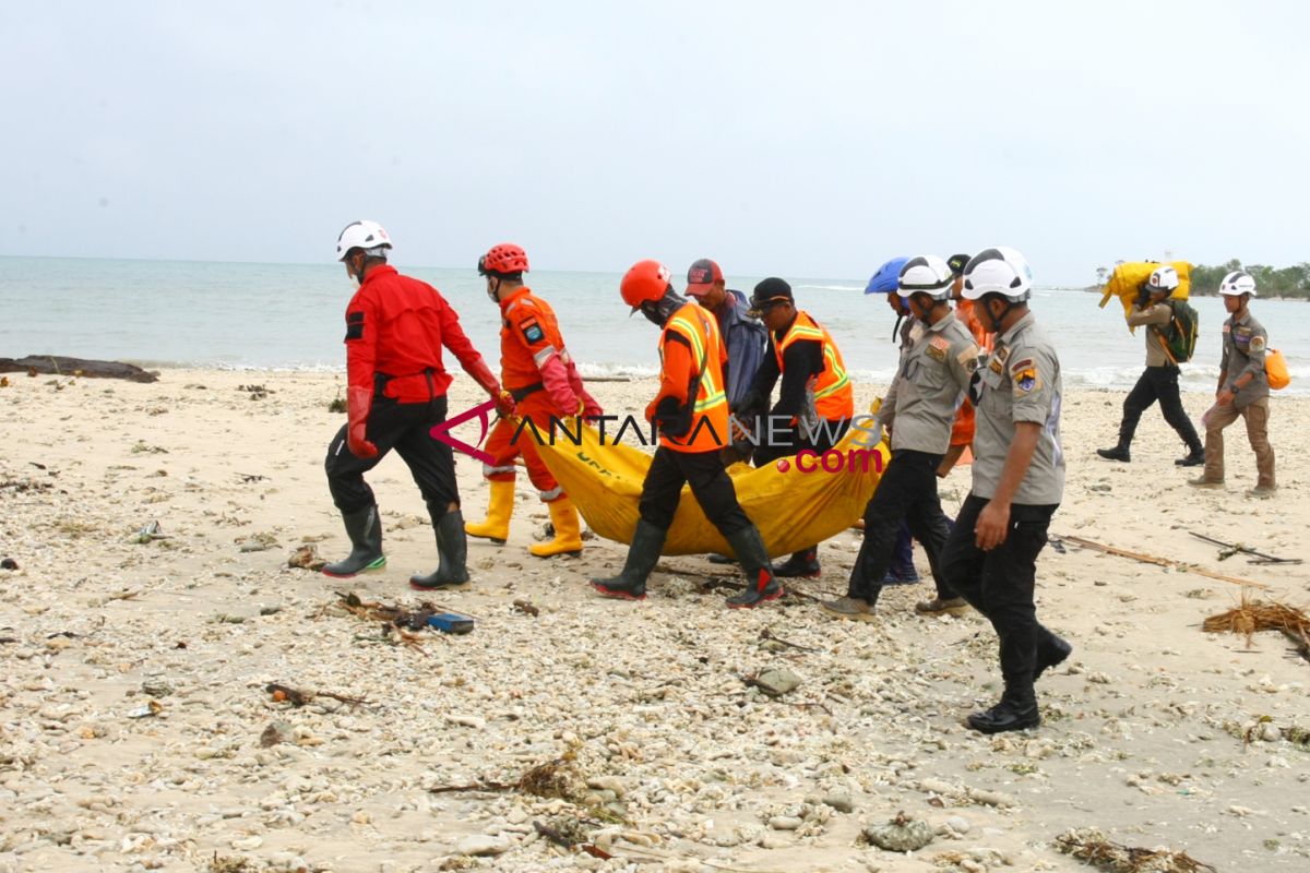Delapan korban meninggal akibat tsunami belum teridentifikasi