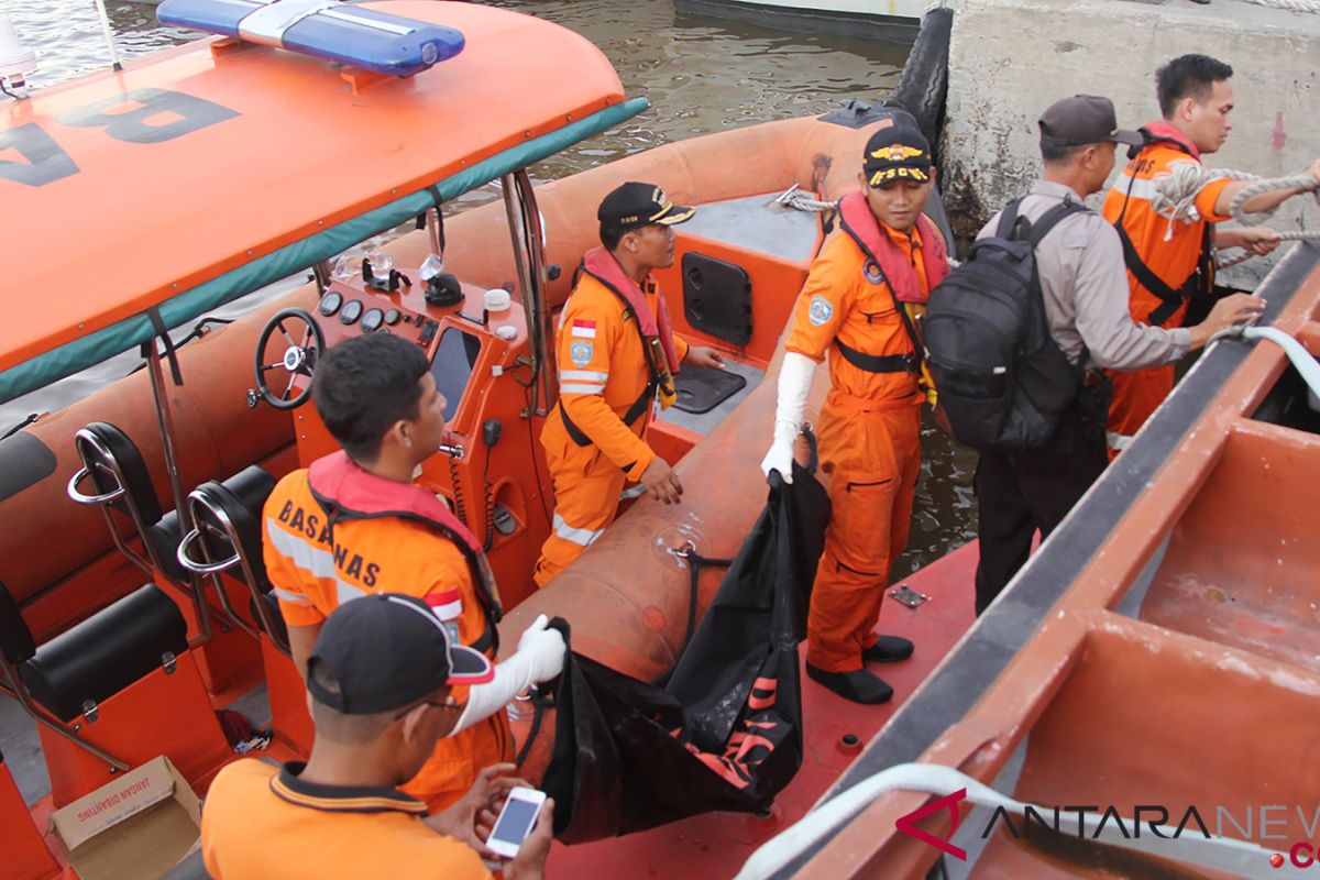 Kapal tenggelam lagi di Riau, satu korban hilang