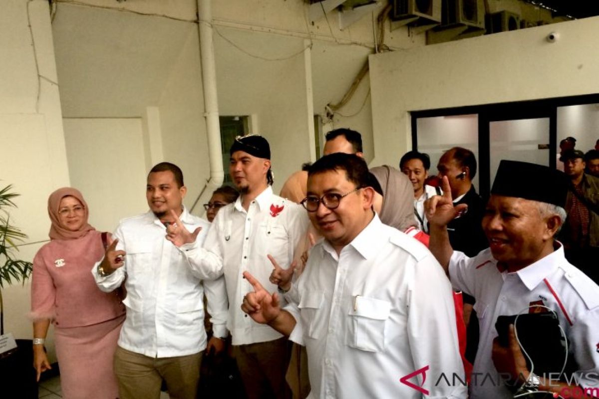 Amien Rais sebut vonis Ahmad Dhani perlu ditinjau ulang