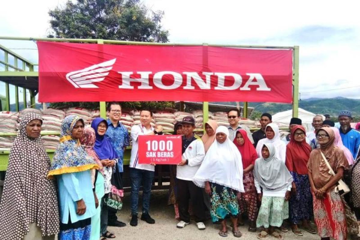 Honda Peduli kembali salurkan 2.000 sak beras.