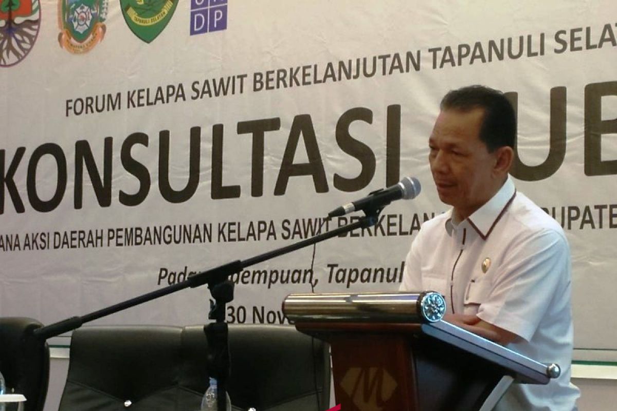 Bupati Tapsel dukung pembangunan kelapa sawit berkelanjutan