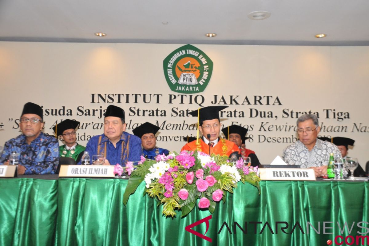 Chairul Tanjung bicara soal kewirausahaan kepada wisudawan PTIQ