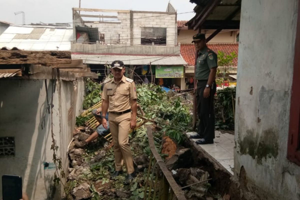 Puting beliung terjang Kota Bogor