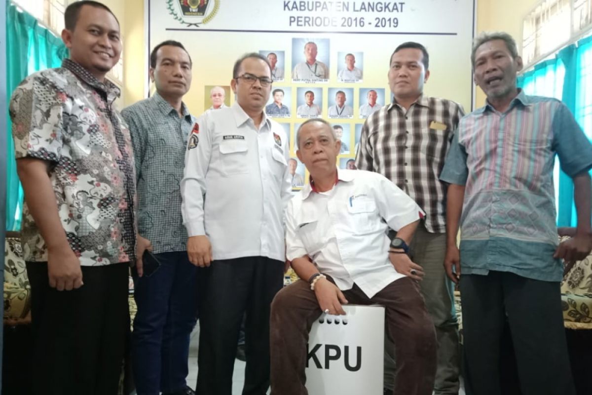 KPU Langkat sosialisasikan kotak suara berbahan karton