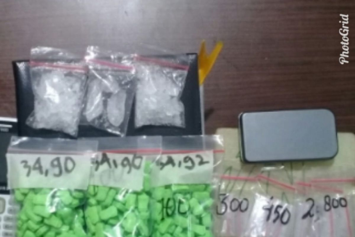 Malaysian arrested in Tanjung Balai for smuggling crystal meth: police
