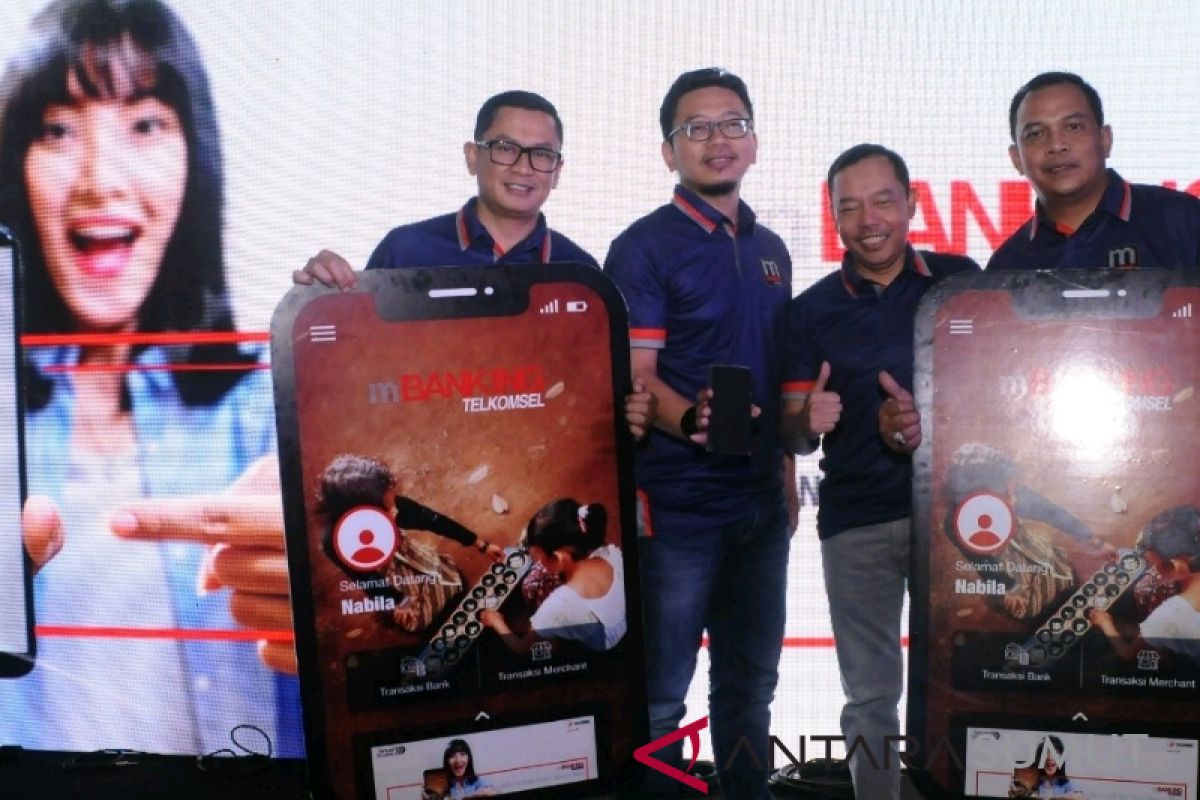 Telkomsel luncurkan aplikasi MBanking permudah pelanggan bertransaksi